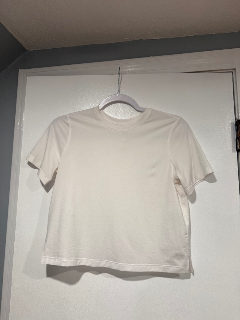 White Lululemon T-shirt size 4